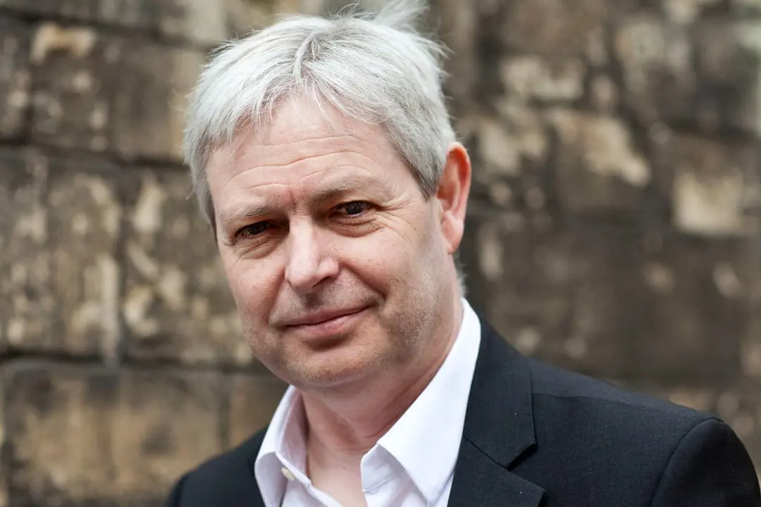 Jonathan Coe