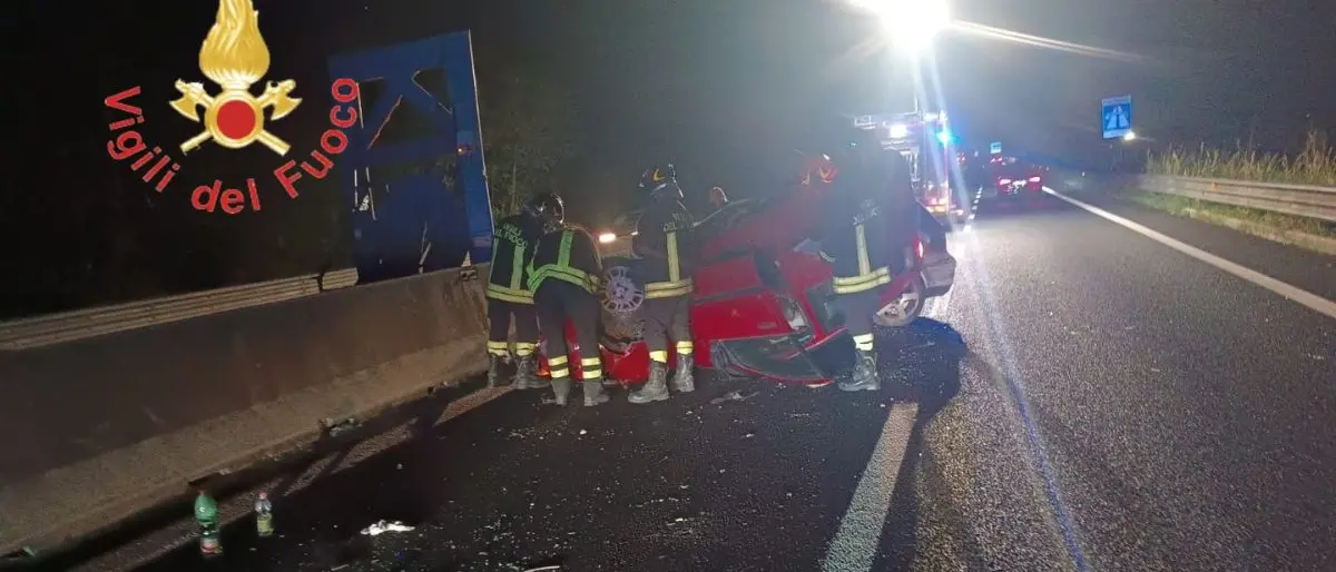 Scontro tra auto sulla SS280, quattro feriti trasportati in ospedale