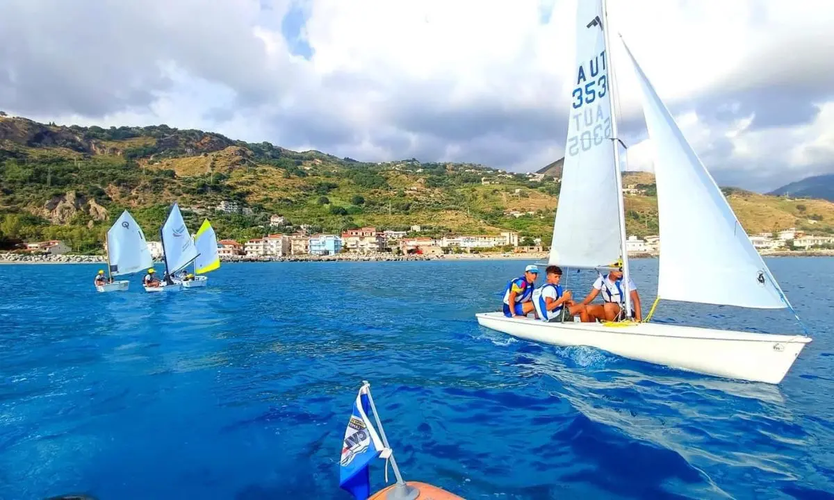 Sport e turismo, Acquappesa ospita il campionato di Vela d’Altura
