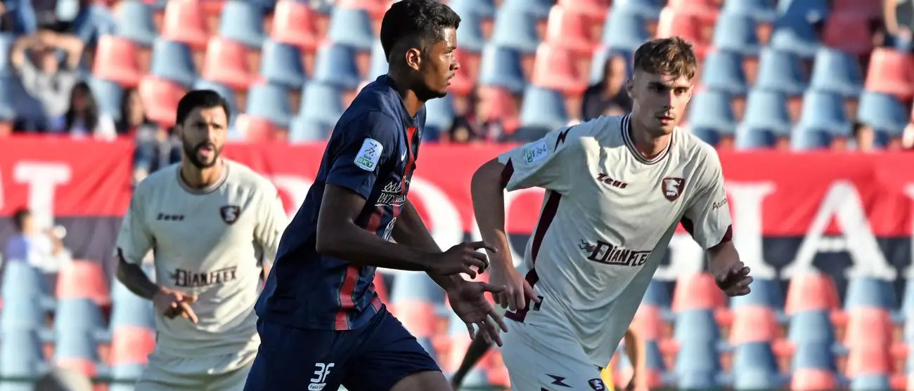 Pisa-Cosenza: pochi dubbi in difesa ed a centrocampo per mister Alvini