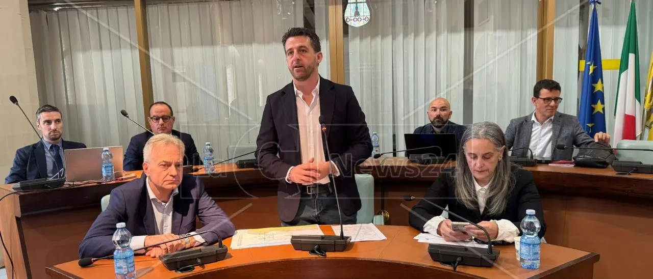 Corigliano Rossano, via al servizio di trasporto pubblico locale. Stasi: «Una rivoluzione»