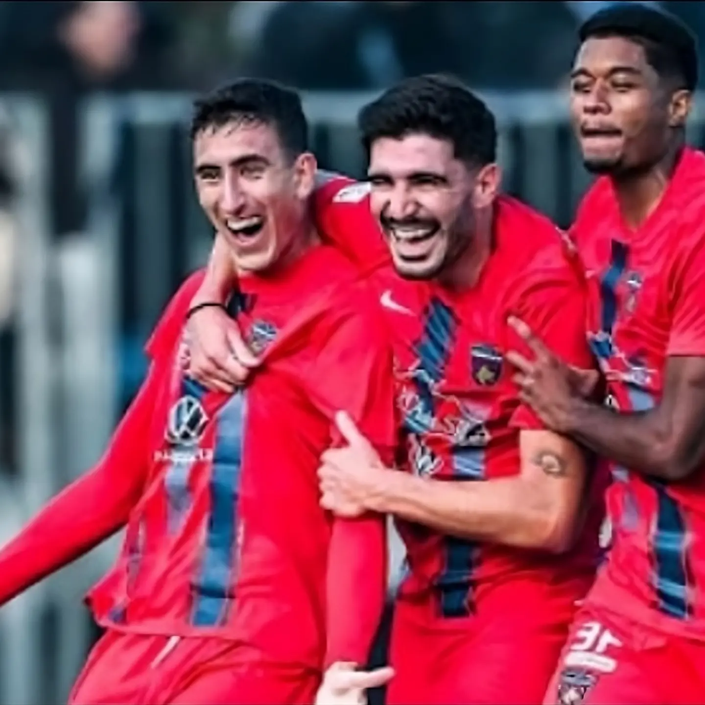 Calciomercato Cosenza, countdown alla chiusura: porte girevoli in attacco