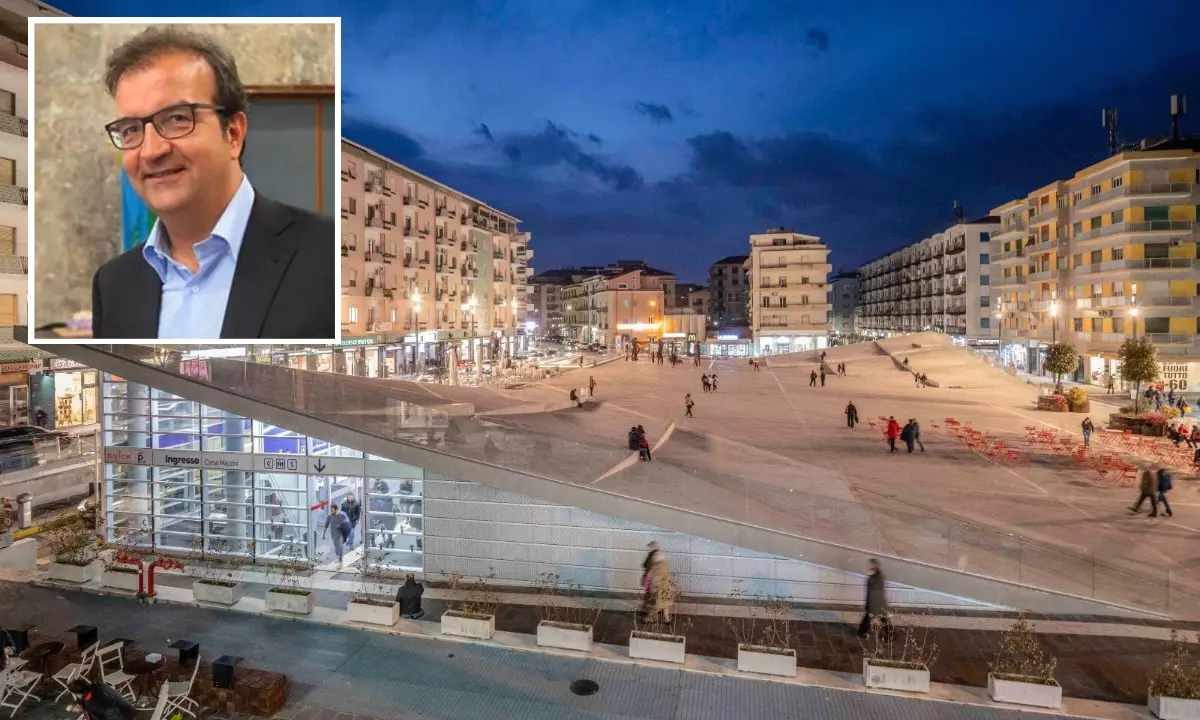 Piazza Bilotti riaperta, Mario Occhiuto: «Sempre stata sicura, è la nostra Agorá»