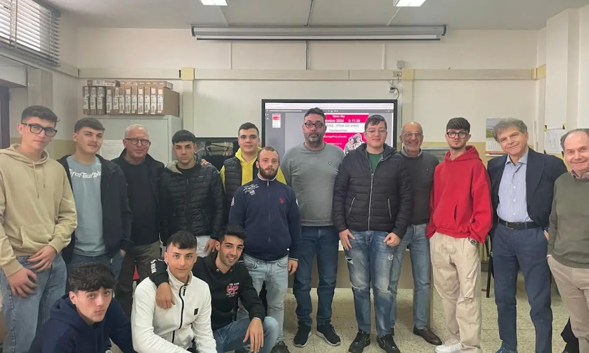 Enel cerca giovani da formare a Castrovillari, colloqui avviati al \"Da Vinci\"
