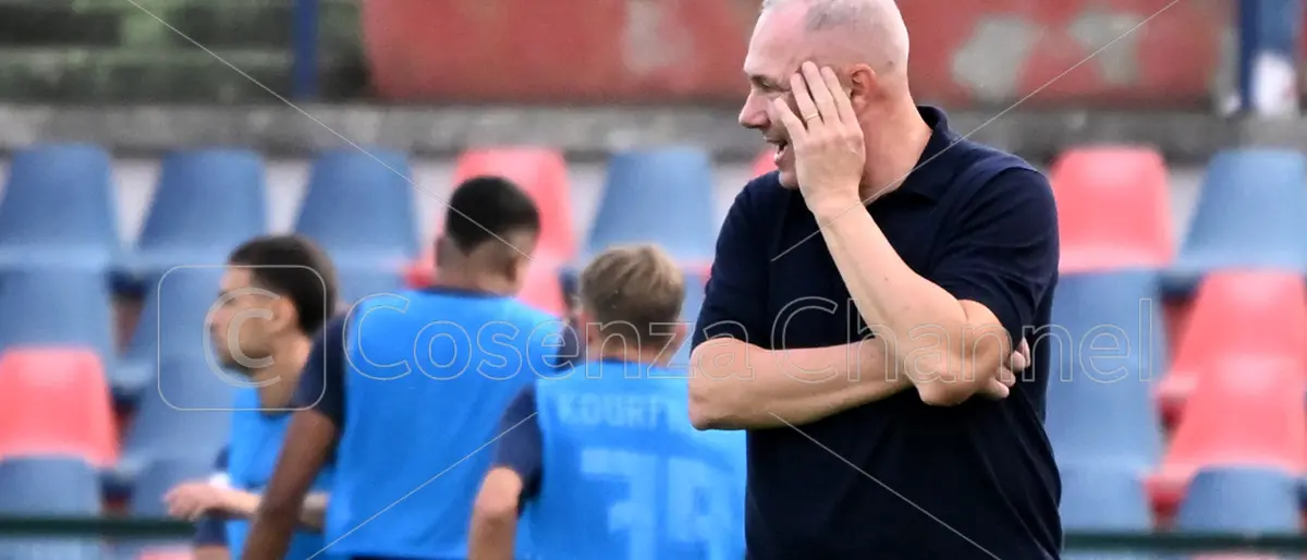 Cosenza-Modena, Alvini studia le mosse: rebus in prima linea