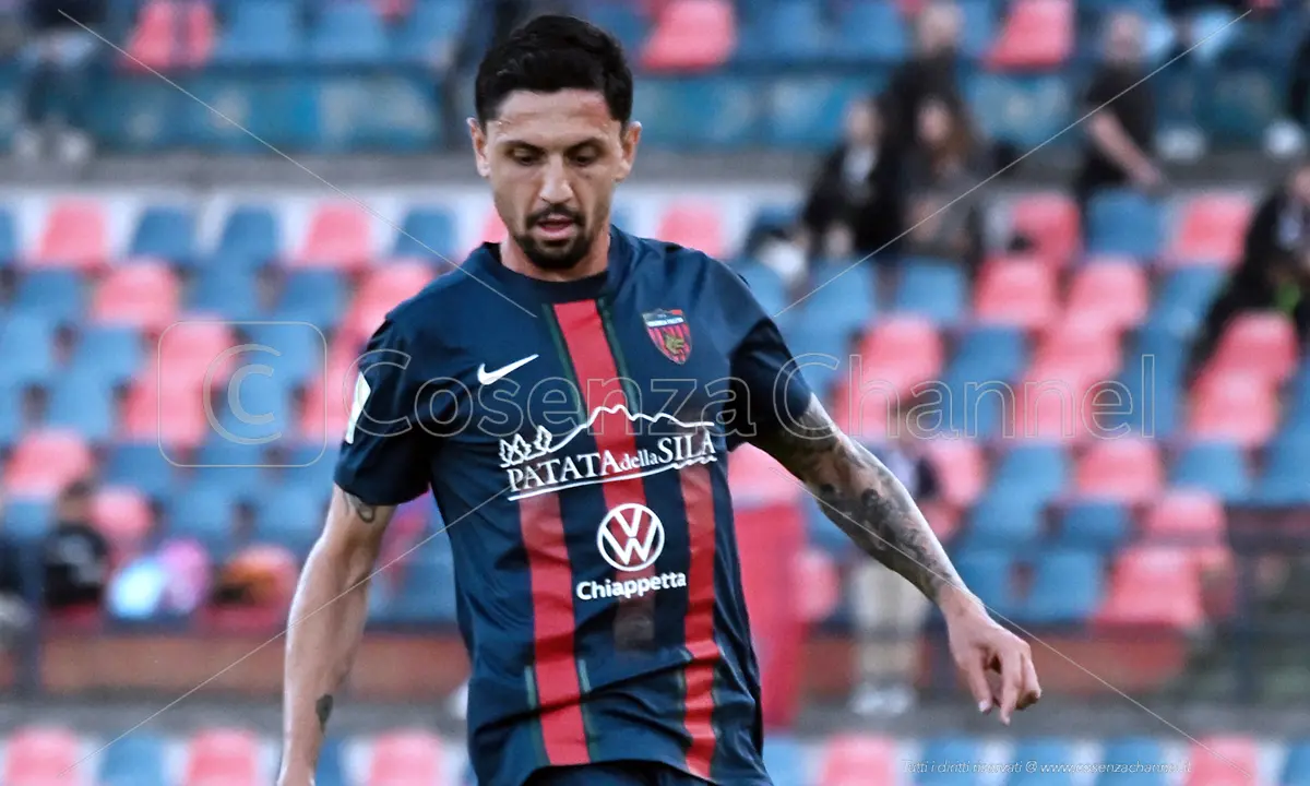 Il Pescara punta D'Orazio: le parole del ds sul capitano del Cosenza