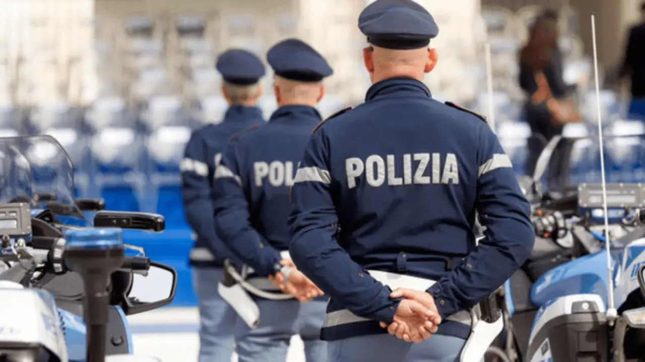 Cosenza, cittadini minacciati da presunti spacciatori dopo aver testimoniato