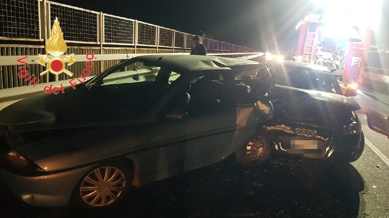 Incidente sulla Tangenziale Ovest di Catanzaro, cinque feriti