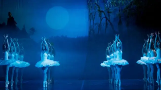 Al Rendano di Cosenza arriva la grande danza con \"Il lago dei cigni\"