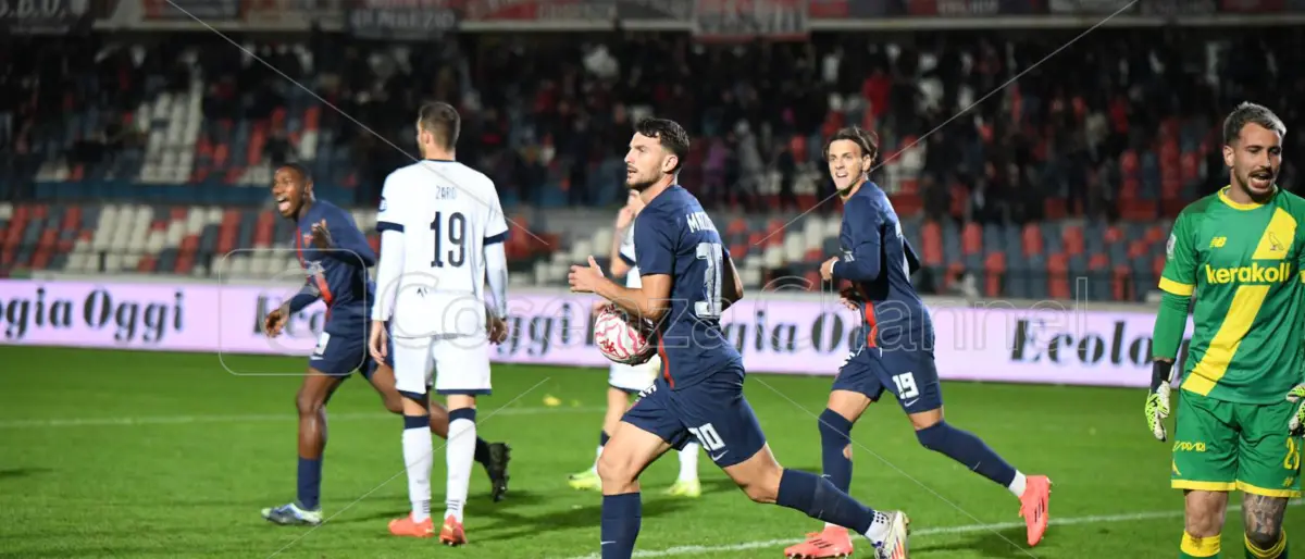 Il Cosenza non muore mai, contro il Modena è Mazzocchi a riprenderla