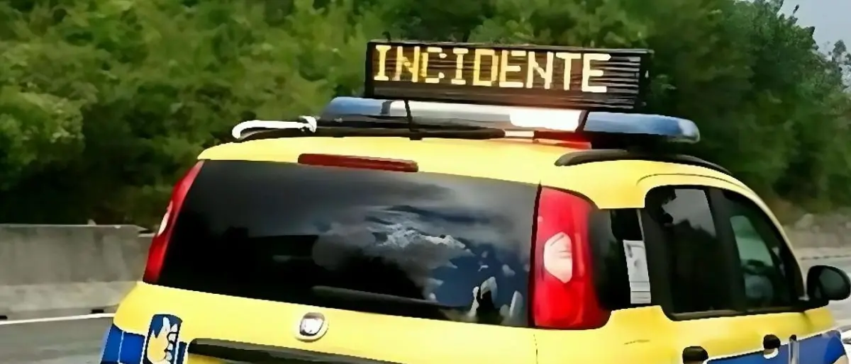 Rende, tamponamento a catena nella zona industriale: feriti lievi