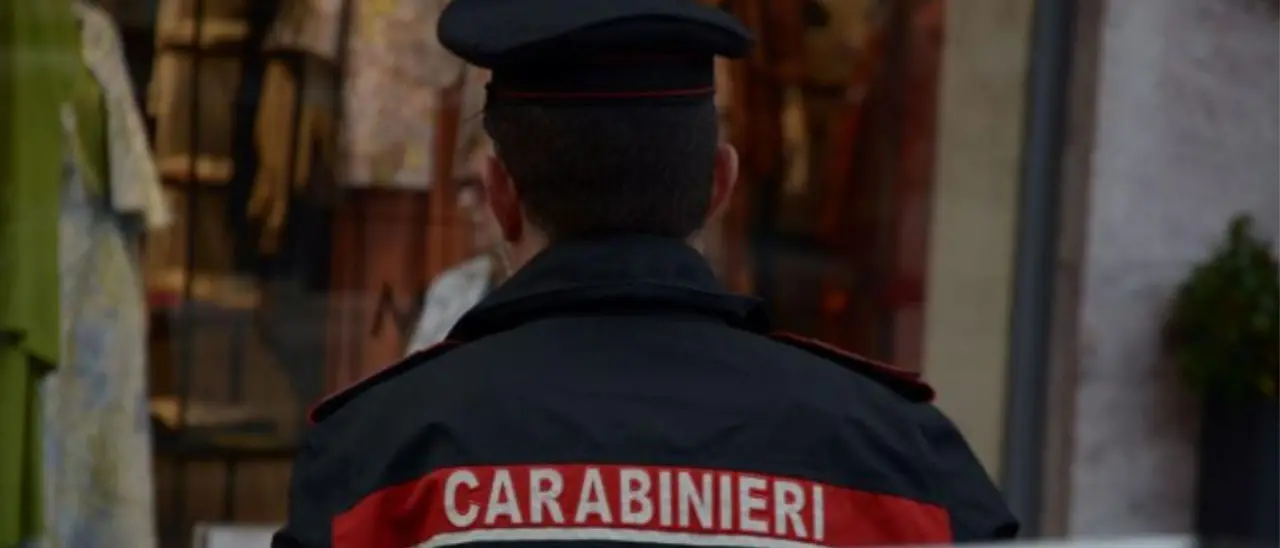 C'è un cadavere in albergo, mistero a Lamezia Terme