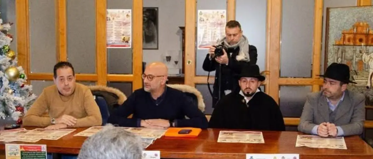 Montalto Uffugo, il regalo di Natale è la pista di pattinaggio sul ghiaccio