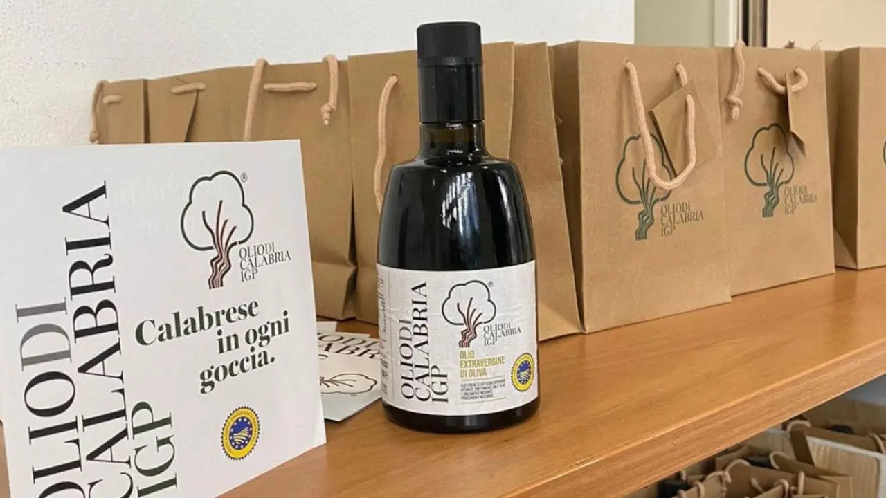 L'Olio IGP Calabria incontra le aziende calabresi: LaC media partner dell'evento in programma a Catanzaro