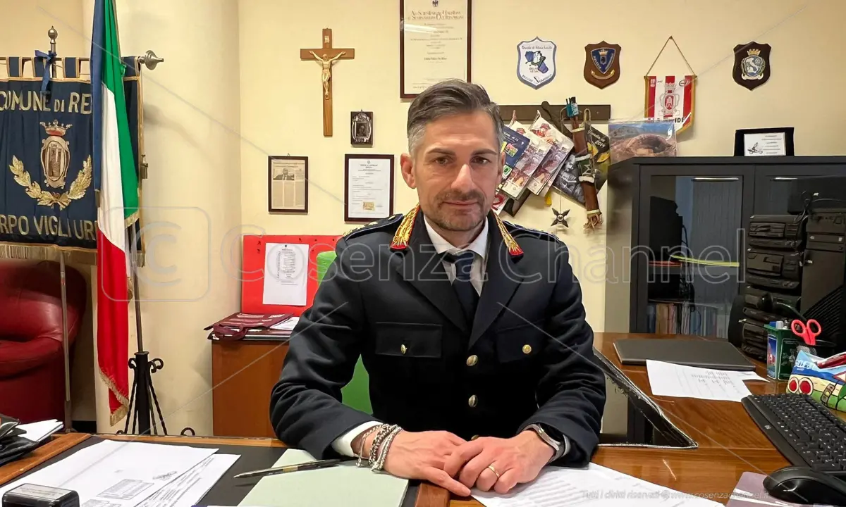 Rende, il nuovo comandante dei vigili De Silva: «Dal mio arrivo triplicate le sanzioni»