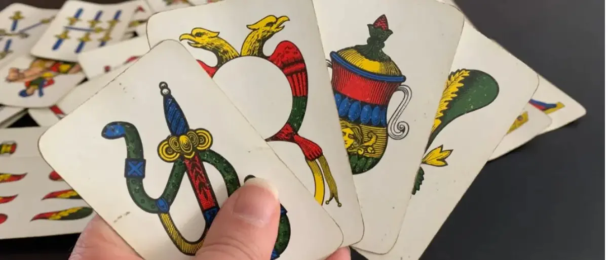 I giochi da fare nel giorno di Natale: da Patruni e Sutta a Scippa core