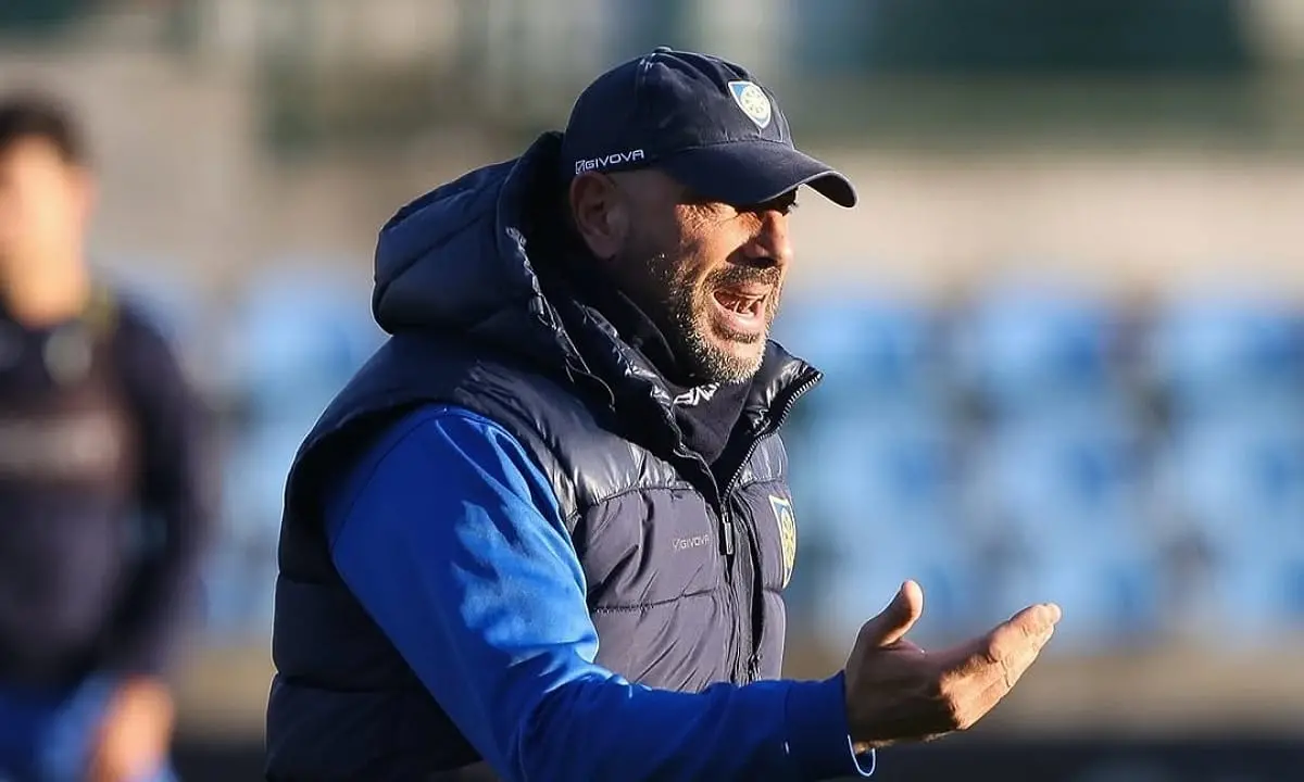 Calabro: «Il Cosenza ha grande organizzazione tattica e non molla mai»