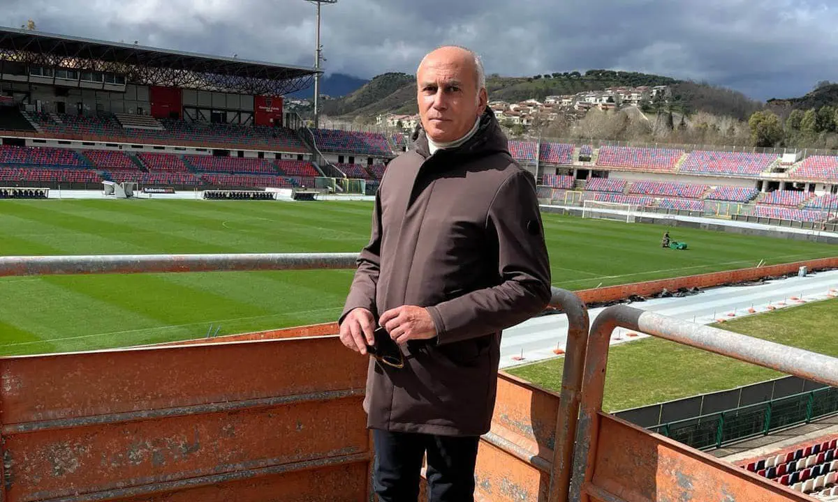 Caruso: «Anche se Guarascio dicesse di voler vincere il campionato, a Cosenza non gli crederebbe nessuno»