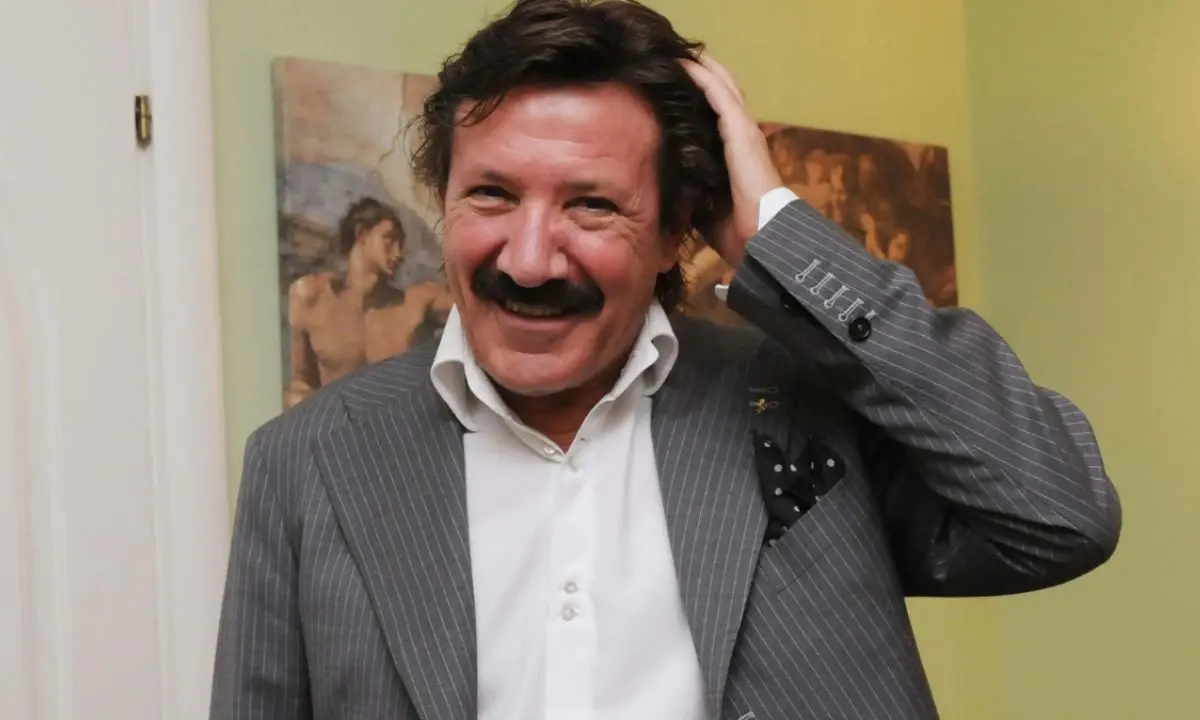 Addio a Cesare Ragazzi, ideatore del metodo anti-calvizie e icona televisiva