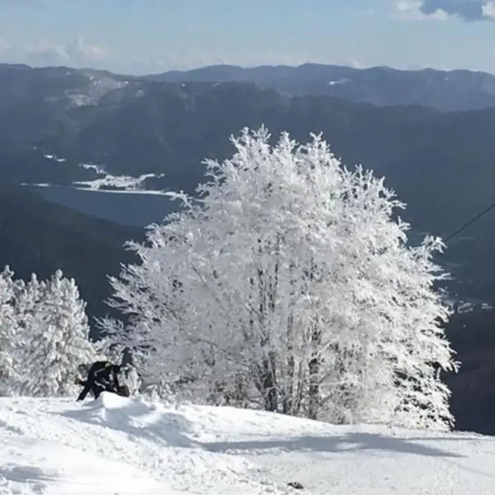 Lorica, impianti aperti per gli appassionati della neve e della Sila: ecco la situazione