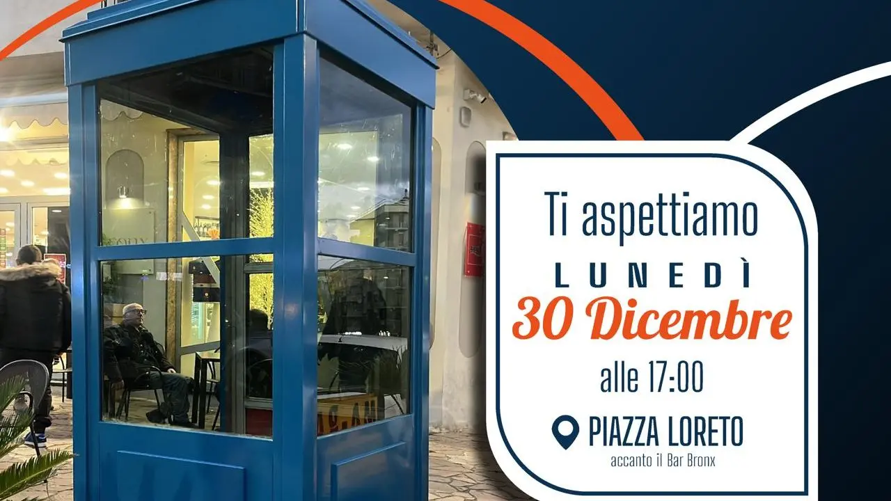 Cosenza, a piazza Loreto debutta la bibliocabina: sarà possibile scambiarsi libri e ricaricare il telefono