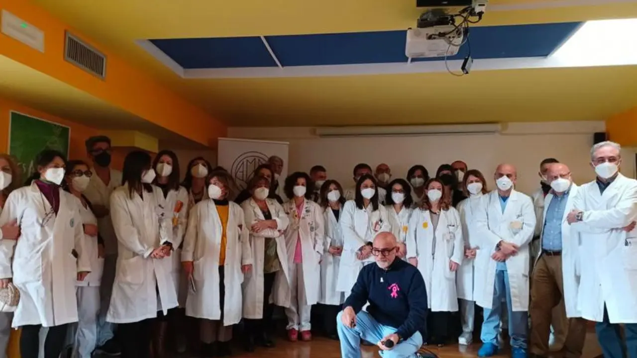 Azienda ospedaliera Dulbecco, i successi della Brest Unit contro il tumore al seno