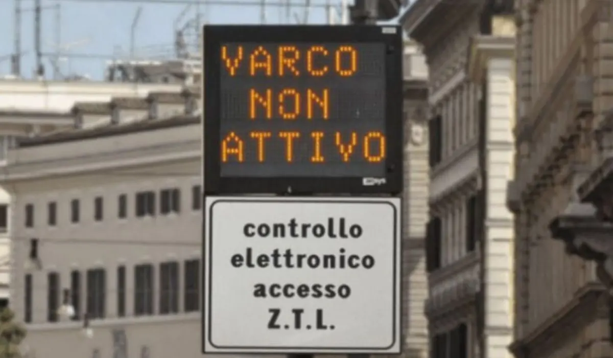 Cosenza, raffica di multe nelle ZTL: intensificati i controlli della Polizia Locale