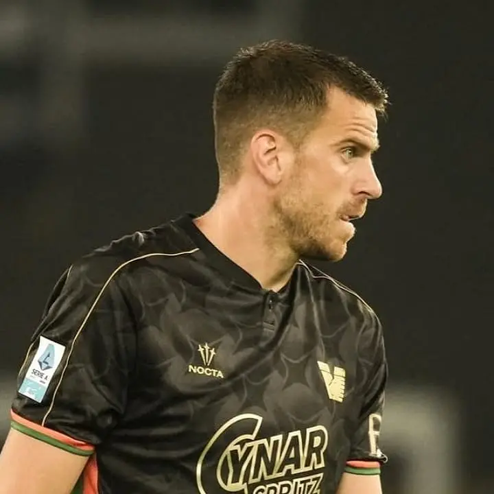 Cosenza, il Venezia prende un altro centrocampista. Ora Crnigoj…