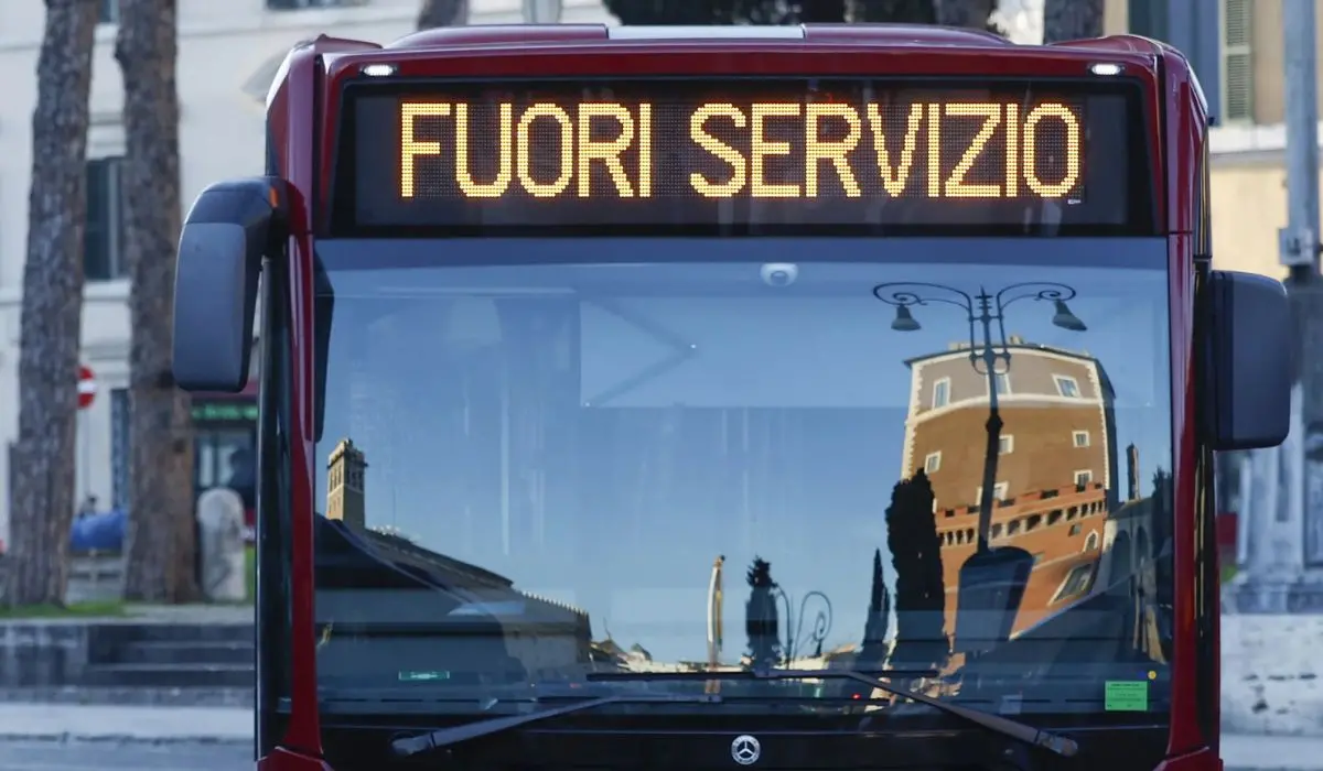 Scioperi a gennaio 2025: trasporti e scuola in tilt, disagi in tutta Italia