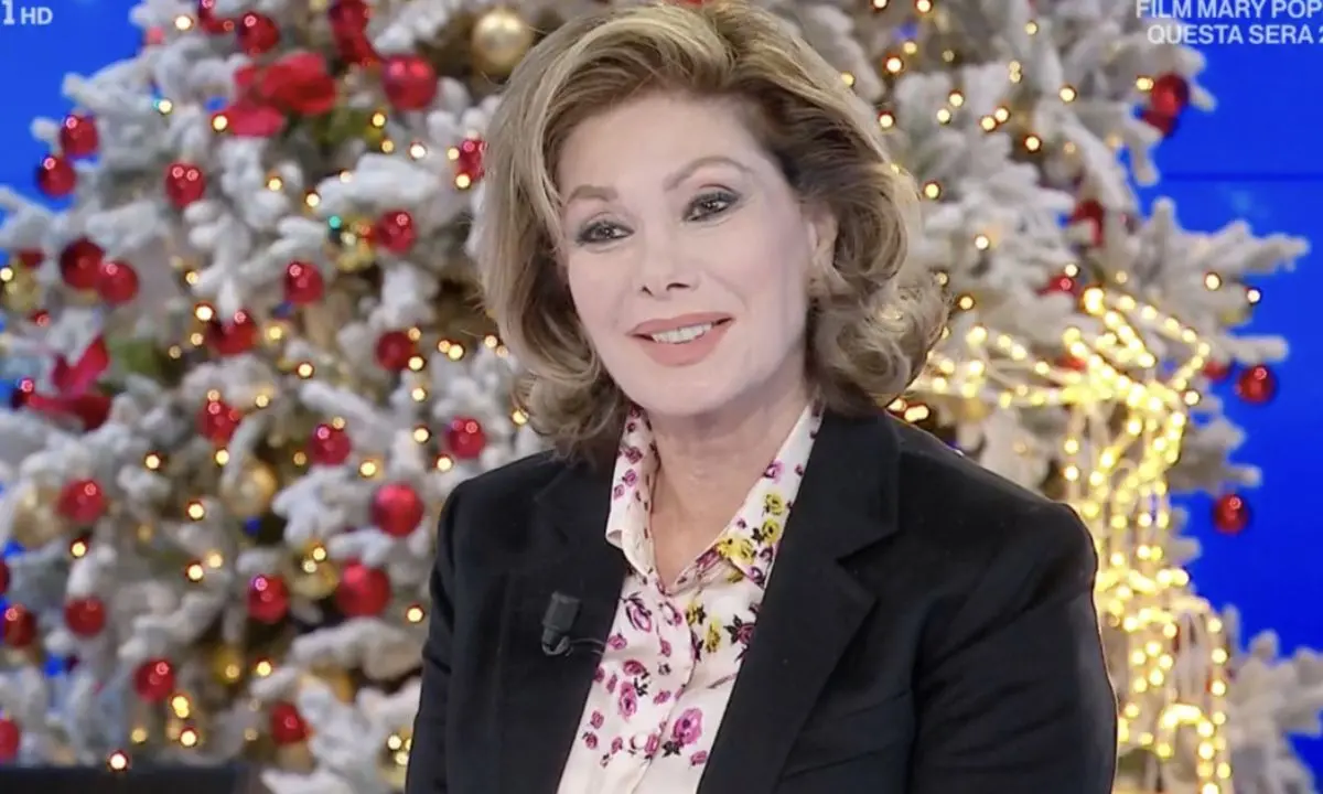 Edwige Fenech: «Ho scelto Lisbona per ricominciare, mio figlio il regalo più bello»