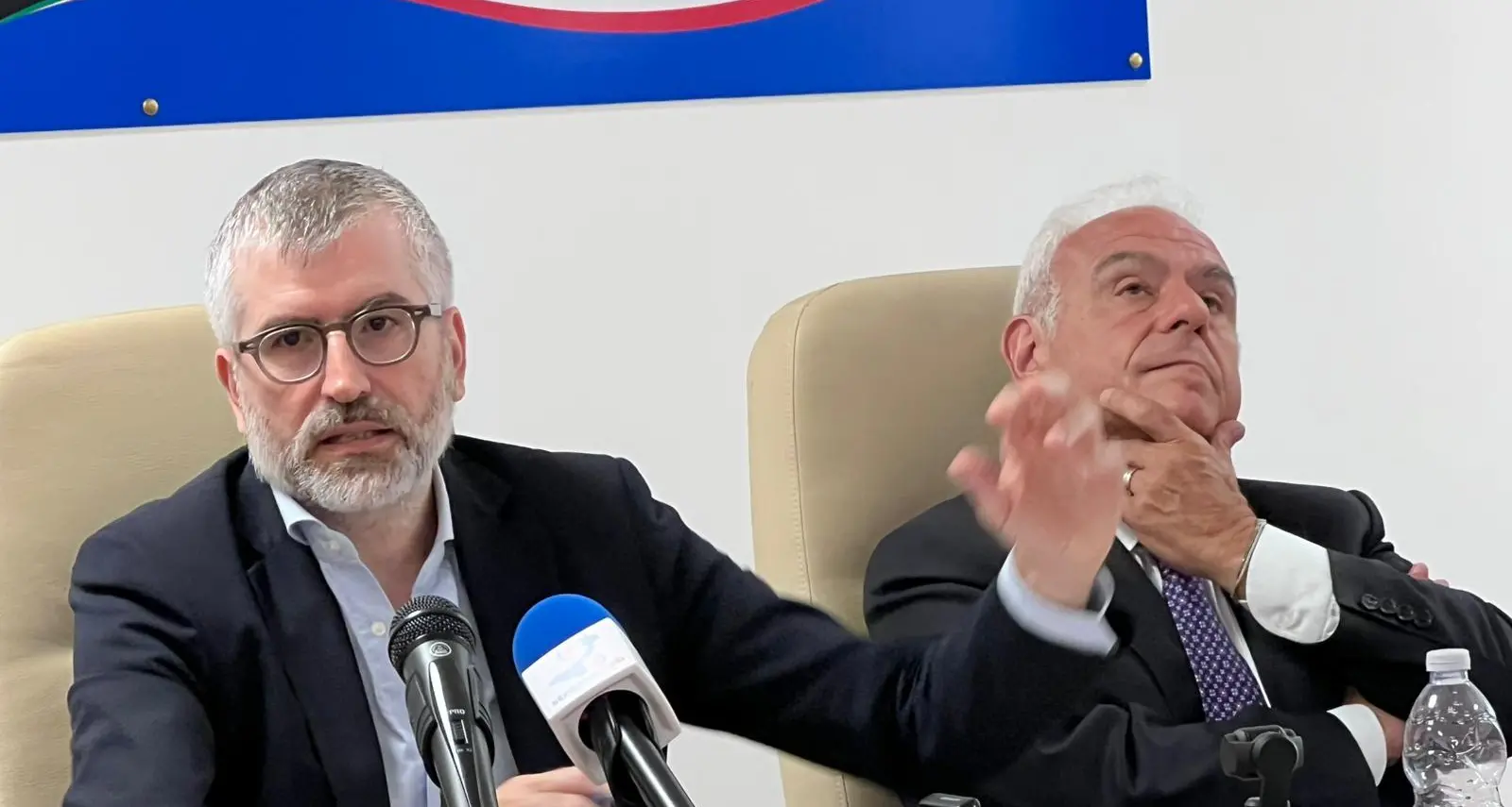 La Medusa criminale, Lombardo racconta il network che traffica in esseri umani: «Cambiano le rotte ma il business si adatta»\n