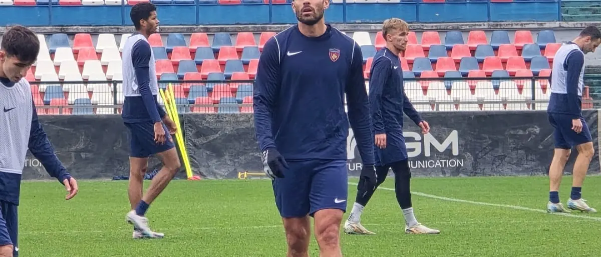 Cosenza, Alvini non ha scelta: a Gargiulo subito una maglia da titolare