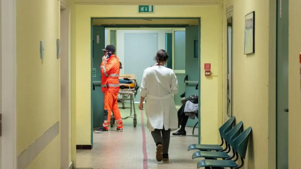 Meningite, ragazzina ricoverata al Meyer di Firenze