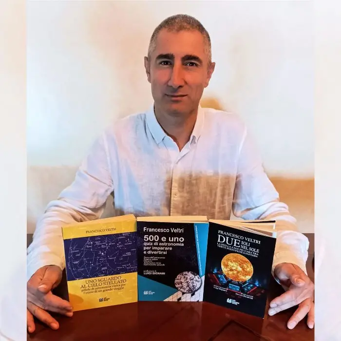 “Due Soli nel Sole”: ecco il nuovo romanzo di astronomia e fantascienza di Francesco Veltri