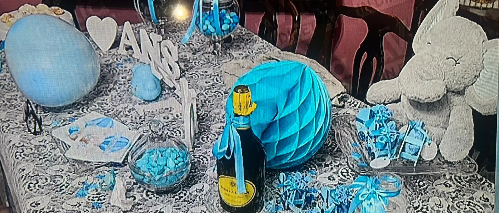 Moses e i parenti scoprono la verità: «Non è Ansel, è una bambina». Il crollo emotivo di Rosa Vespa durante la festa