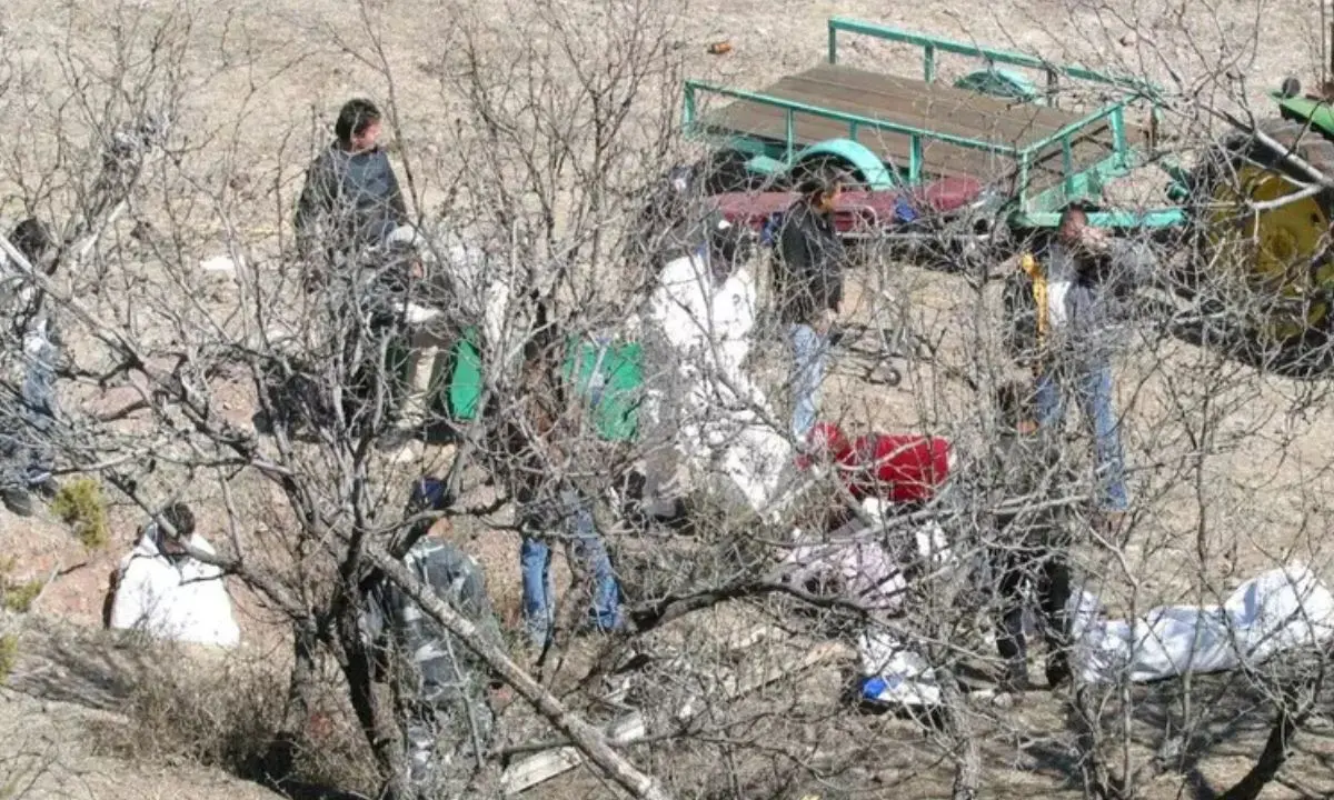 Corpi smembrati in una fossa comune, macabro ritrovamento in Messico