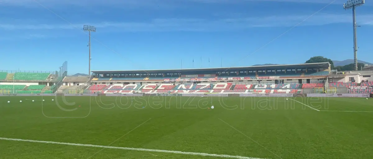 Stadio Marulla, lavori e verifiche: 54mila euro dal Comune per le torri faro e le strutture reticolari