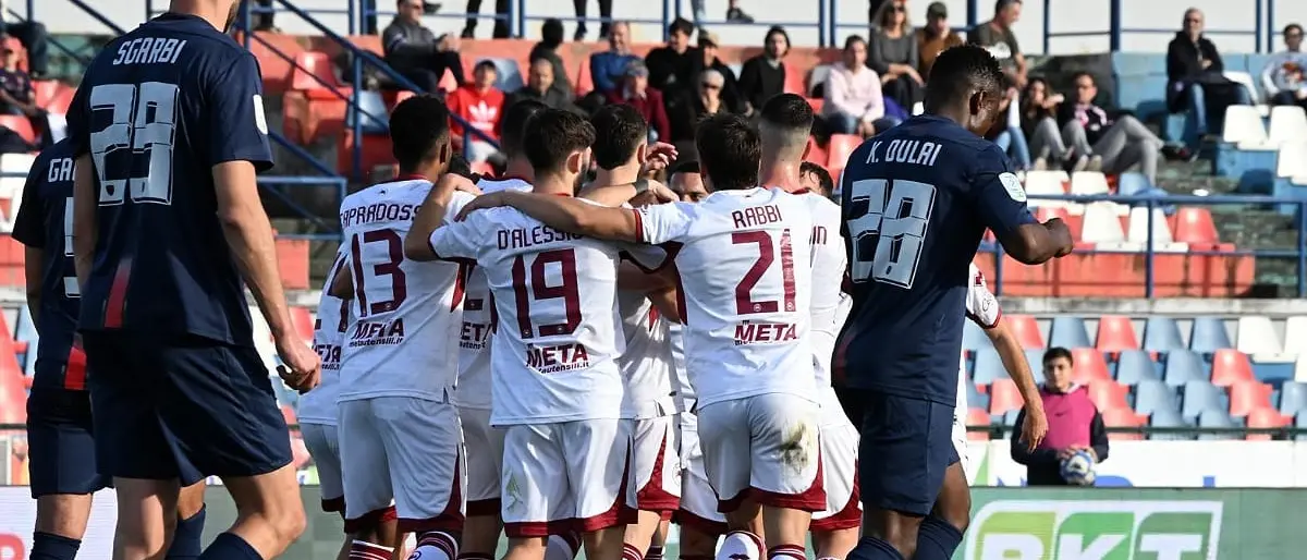 Cosenza, anche con il +4 sarebbe zona rossa: è la prima volta dell'anno