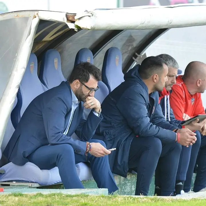 Cosenza, Delvecchio conferma Alvini ma chi decide è sempre Guarascio