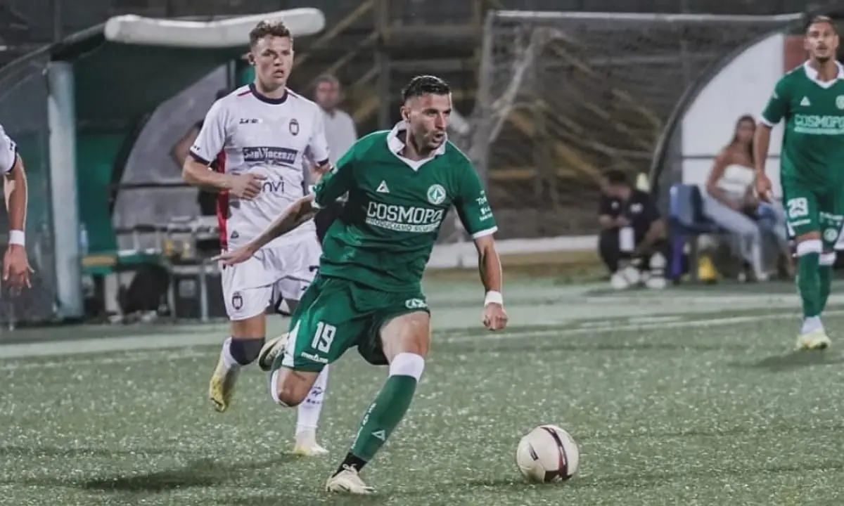 Calciomercato Cosenza, trattativa ai dettagli per Tribuzzi dell'Avellino