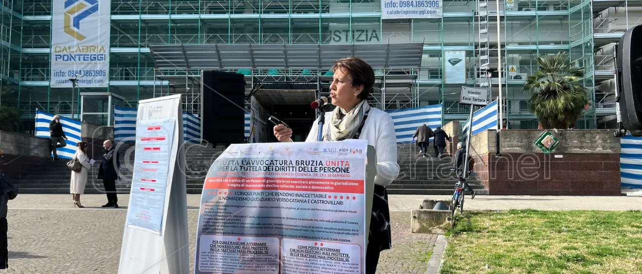 Spostamento dei processi, nuova protesta degli avvocati penalisti di Cosenza