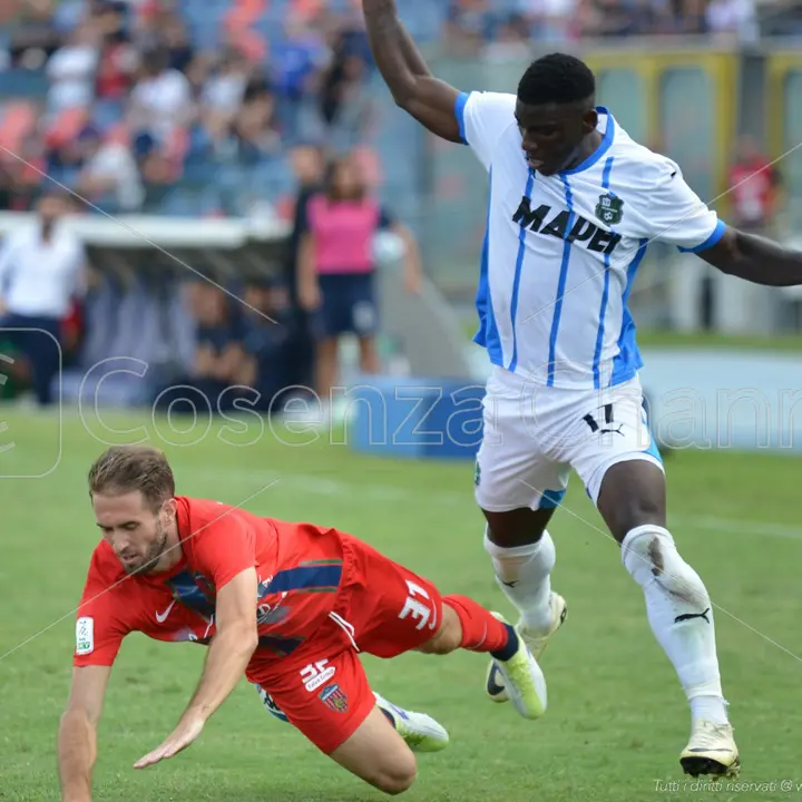 Calciomercato Cosenza, Yeferson Paz nuovo obiettivo per la fascia