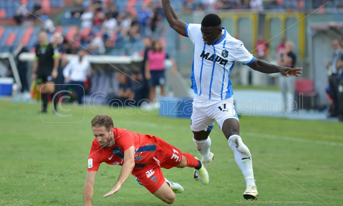 Calciomercato Cosenza, Yeferson Paz nuovo obiettivo per la fascia