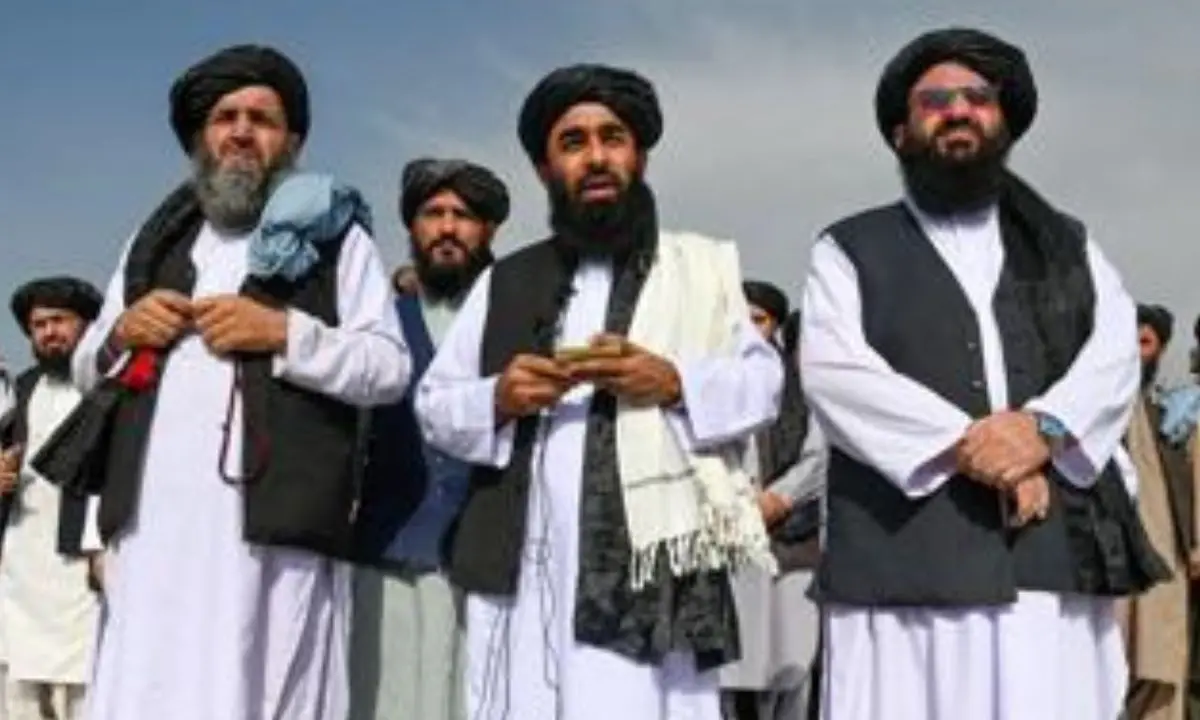 Blitz dei talebani nella radio delle donne, due arresti a Kabul