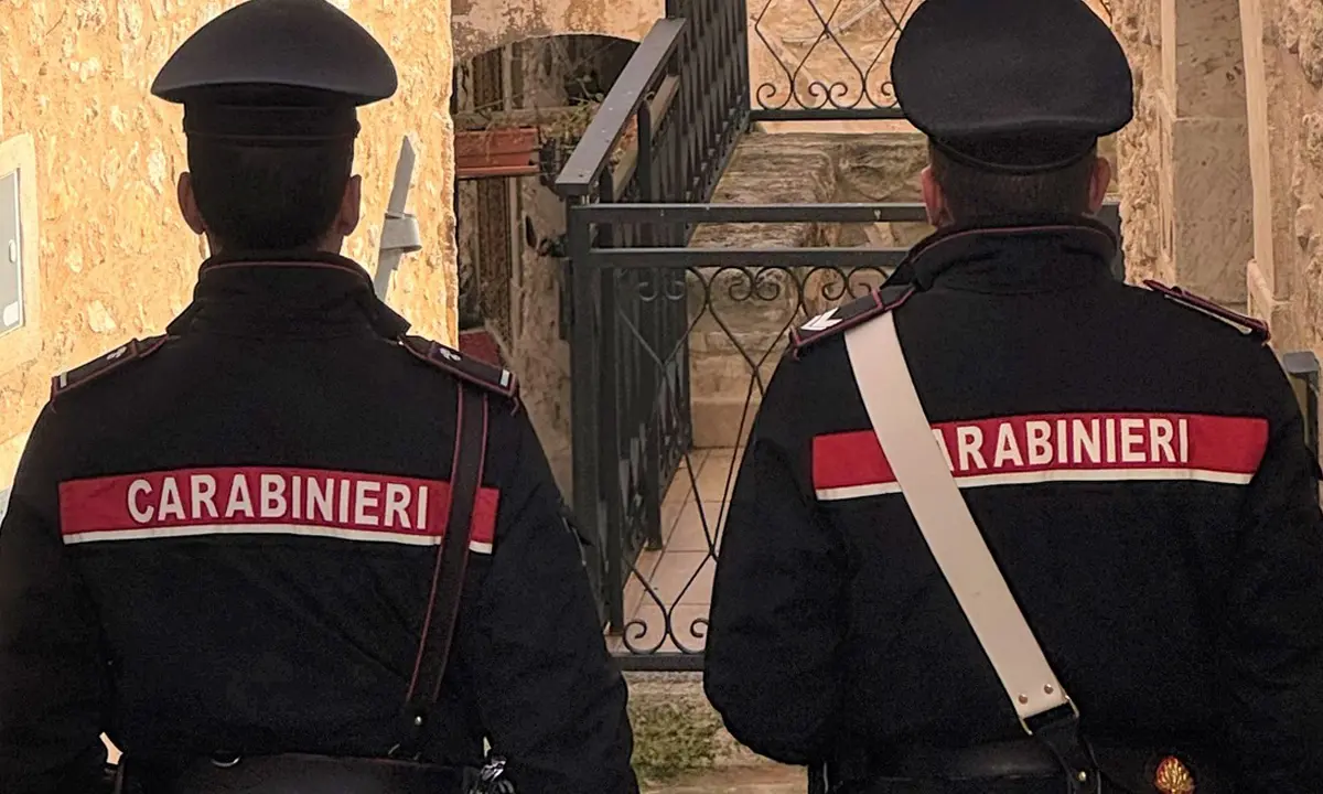 Falerna, due cugini morti dopo un festino: indagini sulla “sostanza killer”