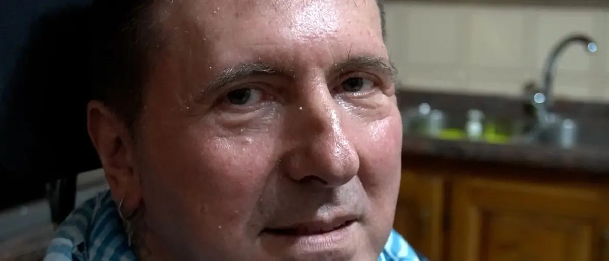 Prigioniero della malattia e della burocrazia, da Cetraro la storia di Leonardo