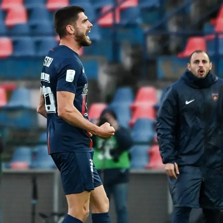 Cosenza, il saluto di Hristov: «Non importa quanto faccia male ora»