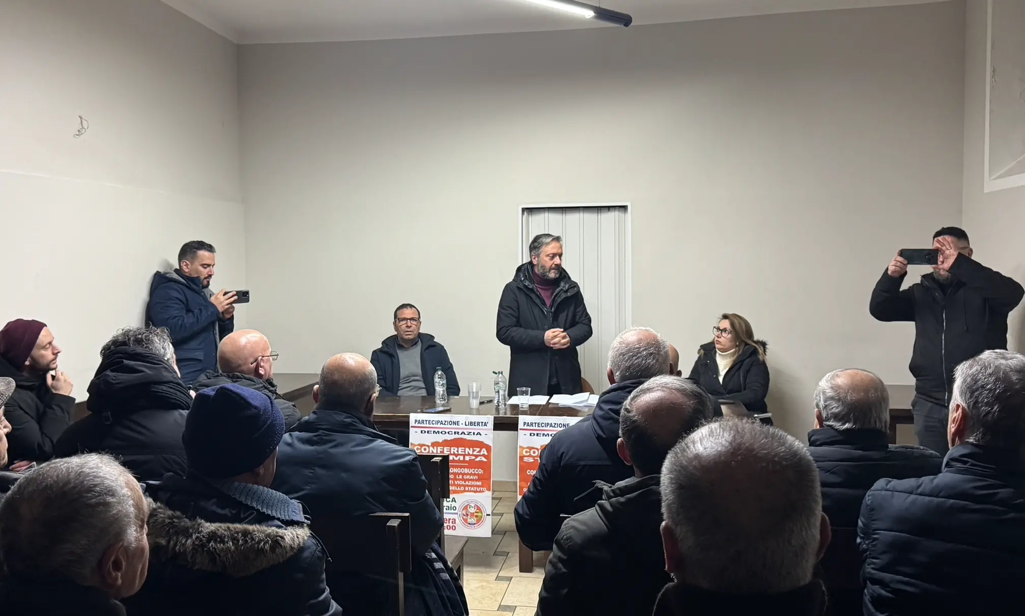 Longobucco, gravi irregolarità amministrative: l'opposizione denuncia violazioni