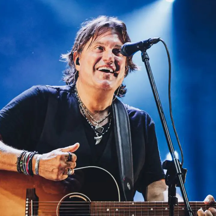 Cristiano De André a Cosenza: concerto il 24 luglio in piazza XV Marzo