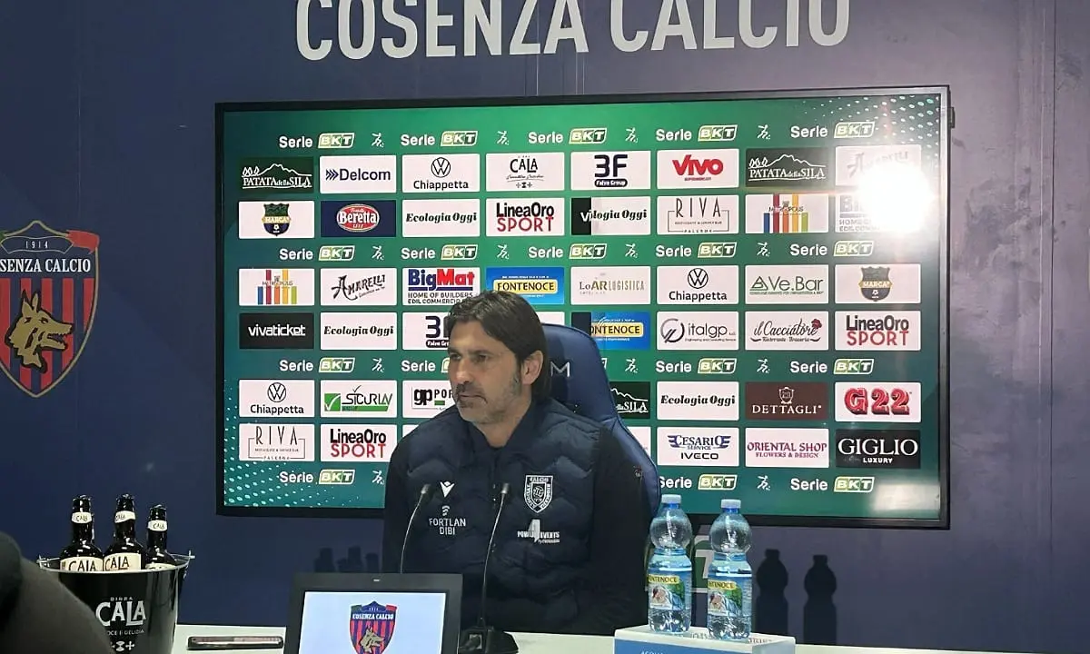 Viali: «Contratti e con un approccio errato. Il Cosenza se la giocherà»